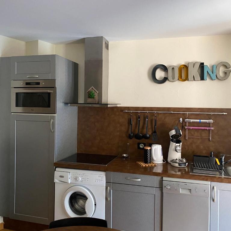 Le Grenache - One-Bedroom Apartment - 7