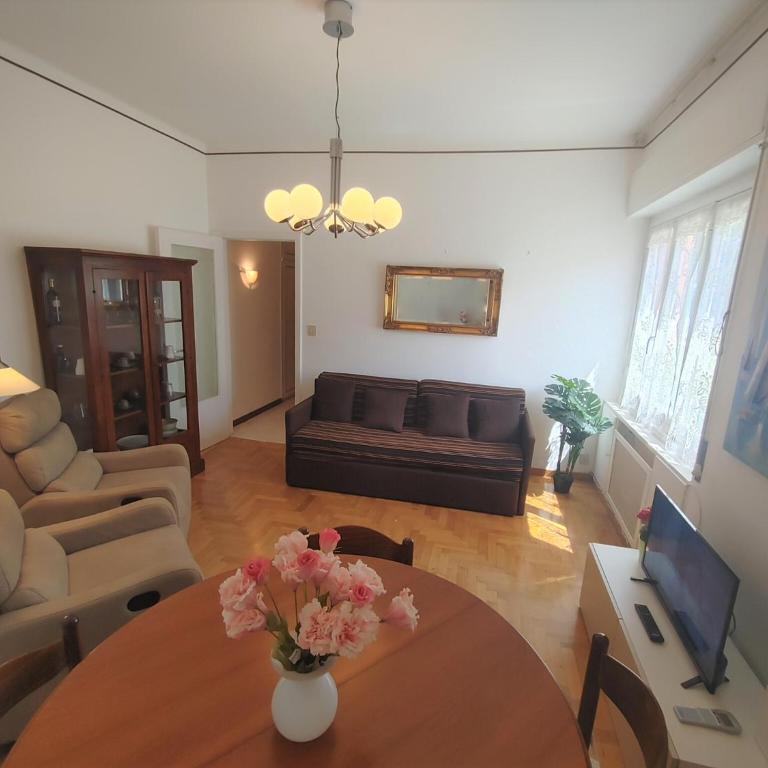 House Fiorita by Holiday World - Appartamento con 1 Camera da Letto - 1