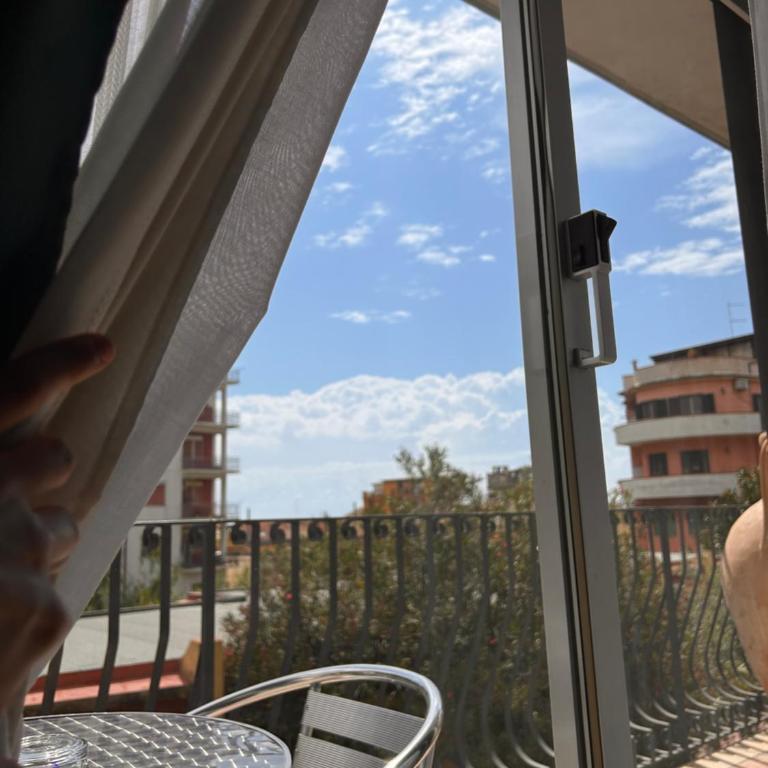 Sole Mare B&B - Camera Quadrupla Comfort - 1
