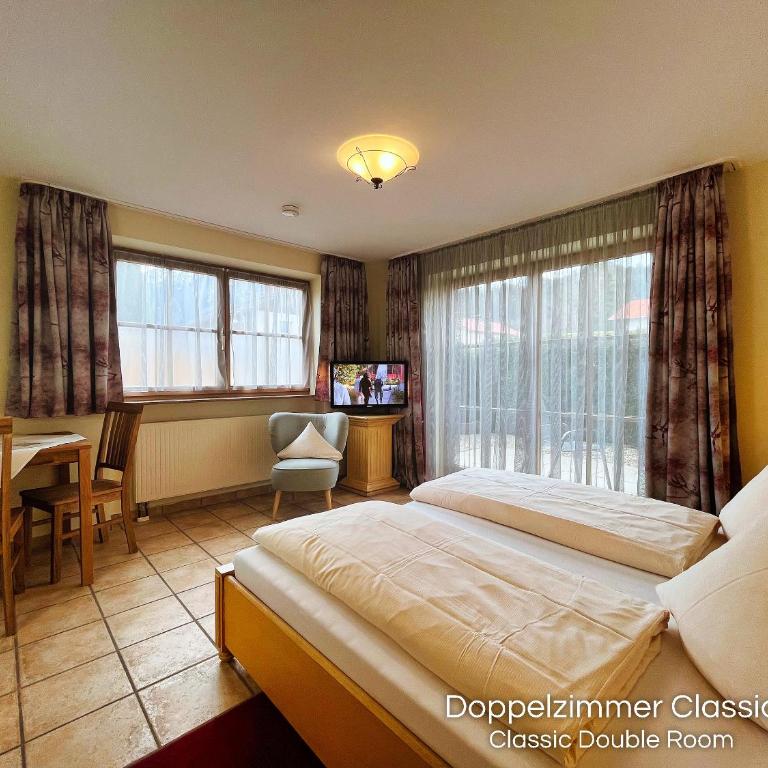 Landhotel Guglhupf - Classic Doppelzimmer - 2