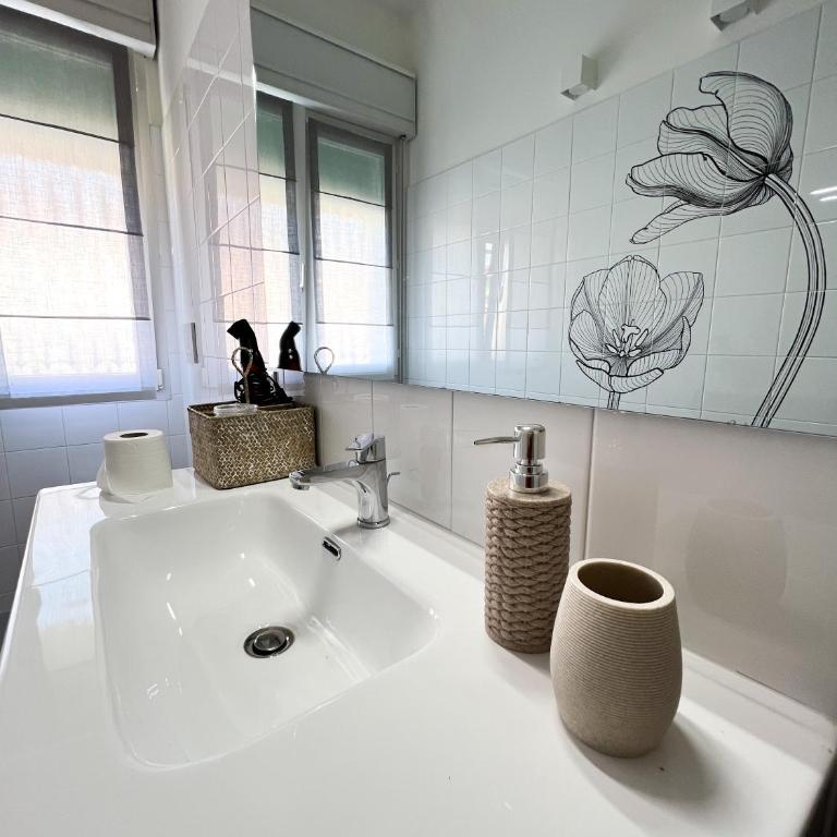 Sea Joy - One-Bedroom Apartment - 15