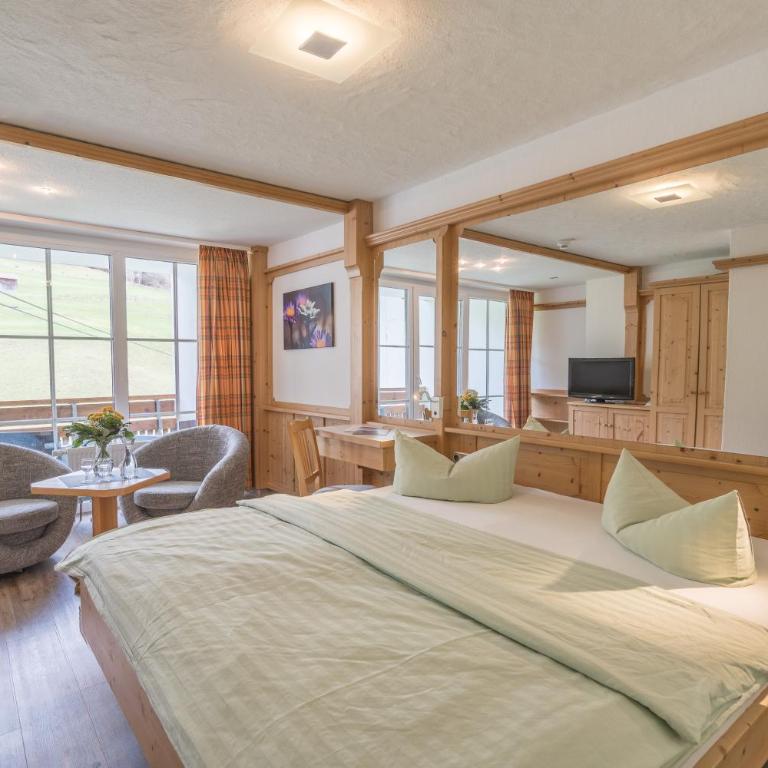 Wohlfühlhotel Frohsinn - Deluxe Doppelzimmer mit Balkon - 2