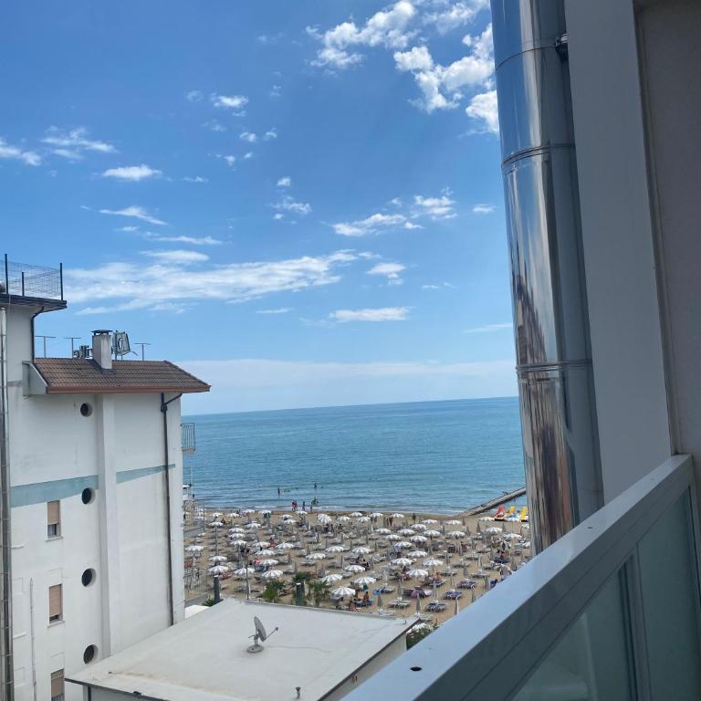 Hotel Columbia & Ninfea - Suite Deluxe con Vista Mare Laterale - 1