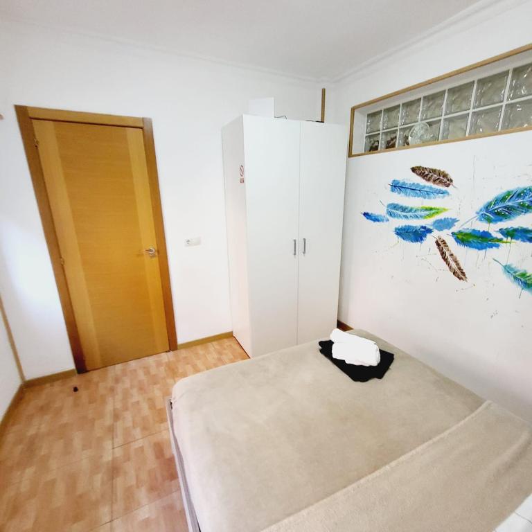 Pintor 31 - Three-Bedroom Apartment - 21
