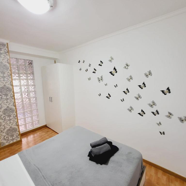 Pintor 31 - Three-Bedroom Apartment - 12