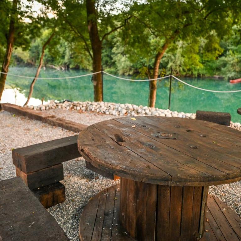 Via river - One-Bedroom House - 6