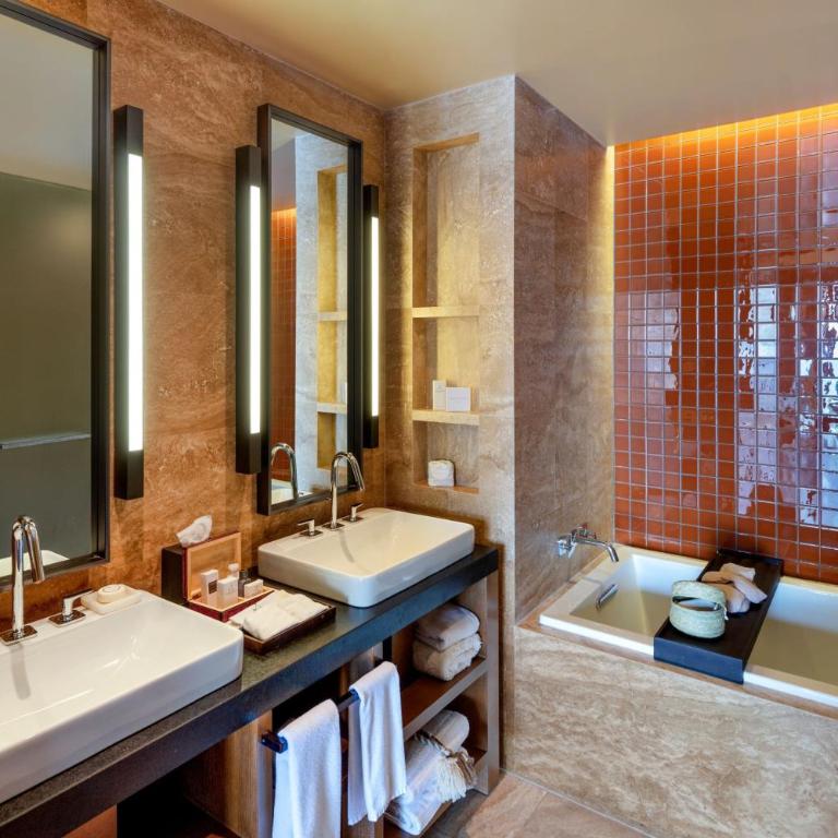 Casa Maat at JW Marriott Los Cabos Beach Resort & Spa - Deluxe King Room with Sofa Bed and Resort View - 5