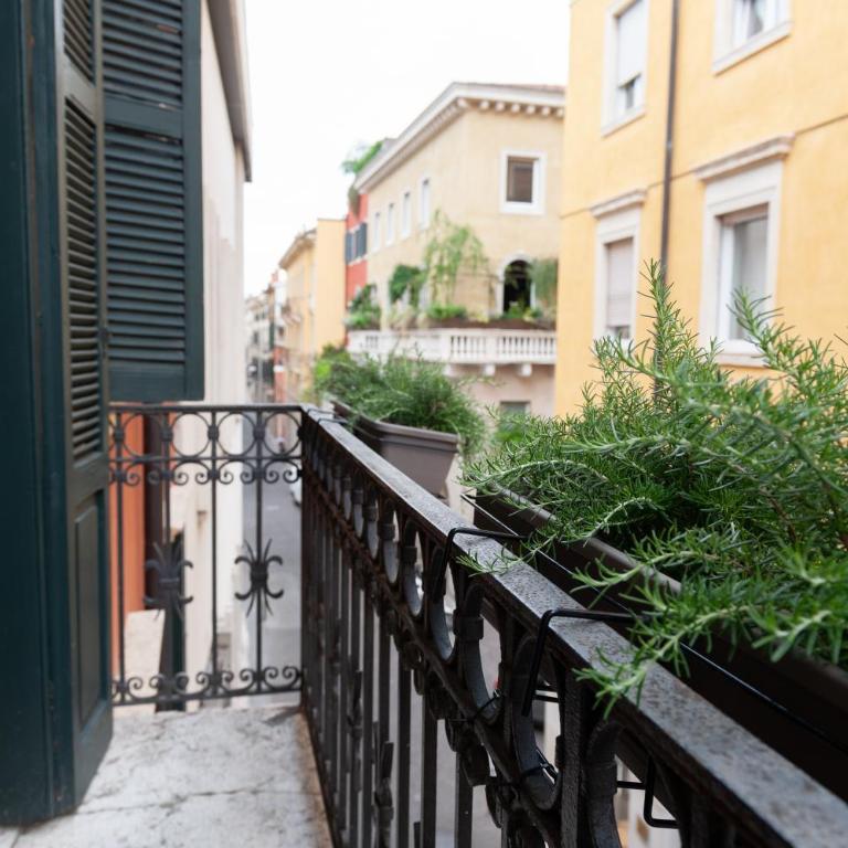 Residenza Catullo - Camera Deluxe - 6