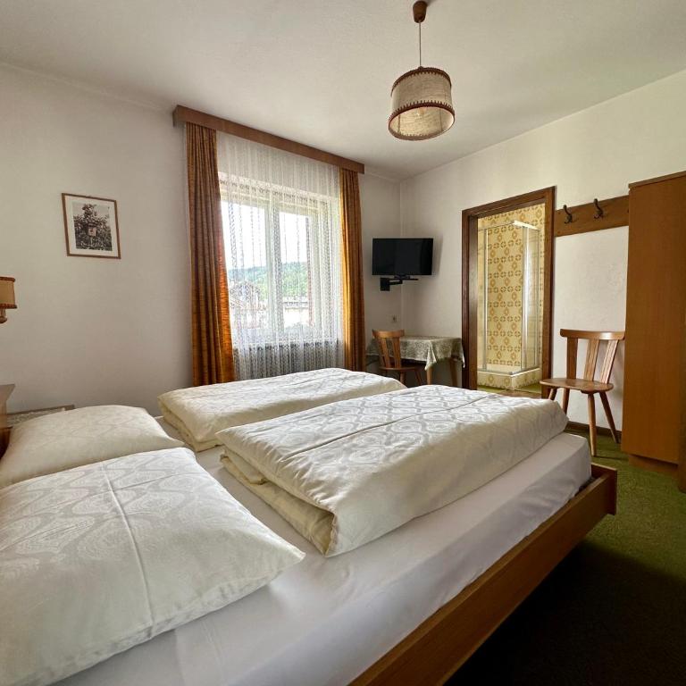 APARTMENTS Gasser - Camera Matrimoniale - 1