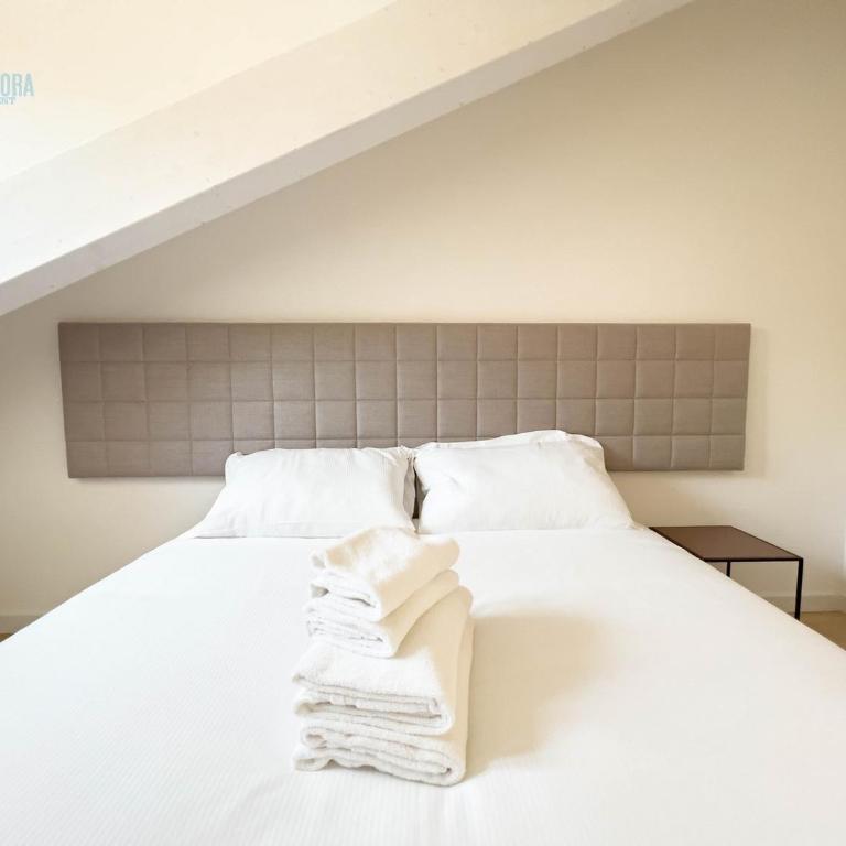 Slataper 19 Tirabora Short Rent, con parcheggio privato - Appartamento con 2 Camere da Letto - 3