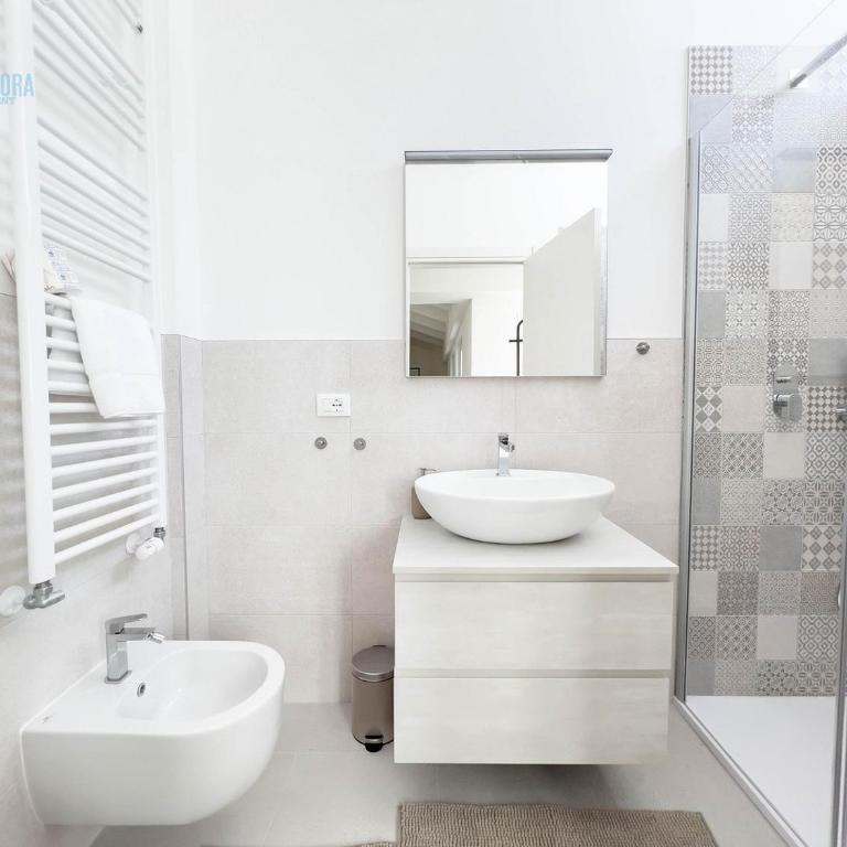 Slataper 19 Tirabora Short Rent, con parcheggio privato - Appartamento con 2 Camere da Letto - 23