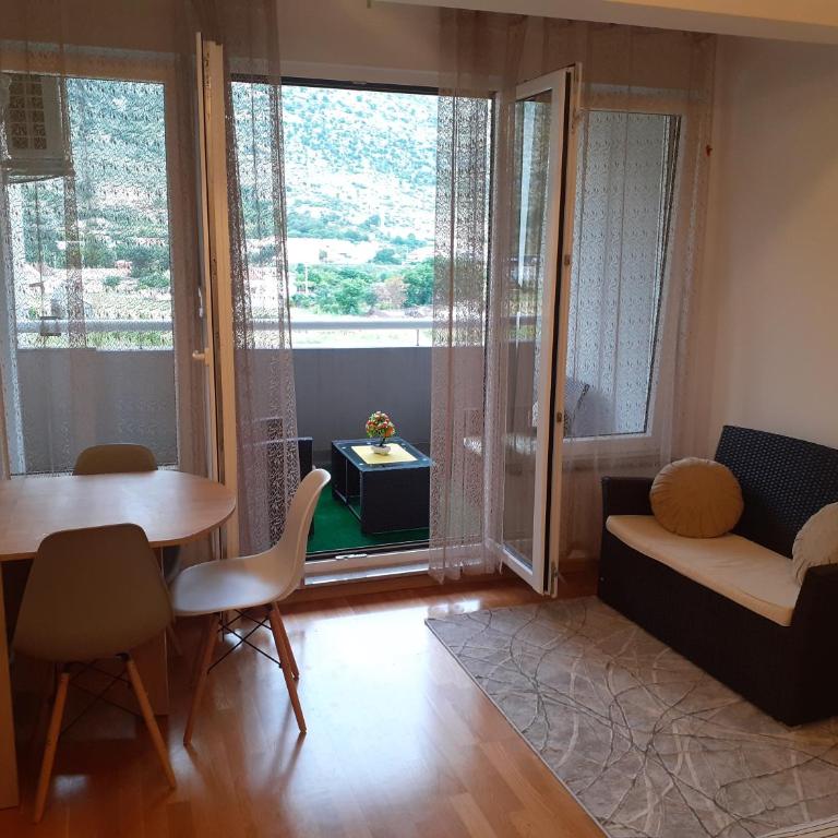 Little bee - One-Bedroom Apartment - 11