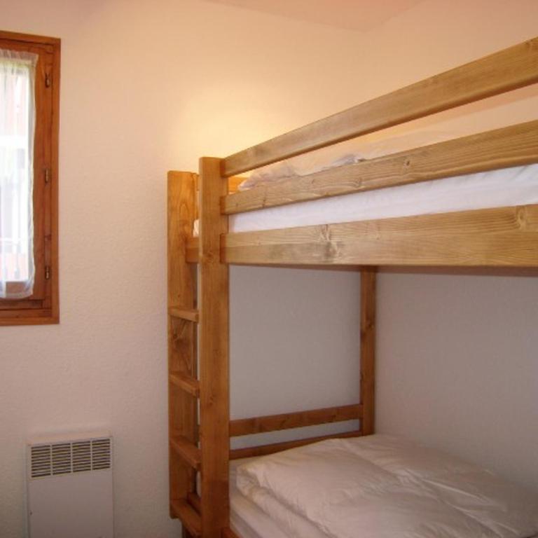 Studio cosy 4 pers, skis à 50m, parking, proche commerces - FR-1-733-28 - Monolocale - 3