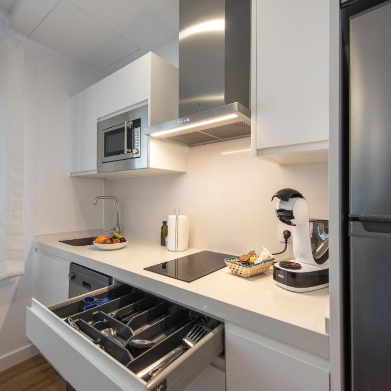 Apartamentos Santa María 15 - Estudio con terraza - 9