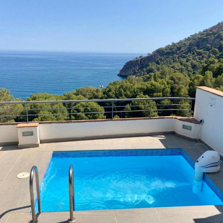 Costa Tropical Sea View House with Heated Pool and Sauna - Three-Bedroom House - 16