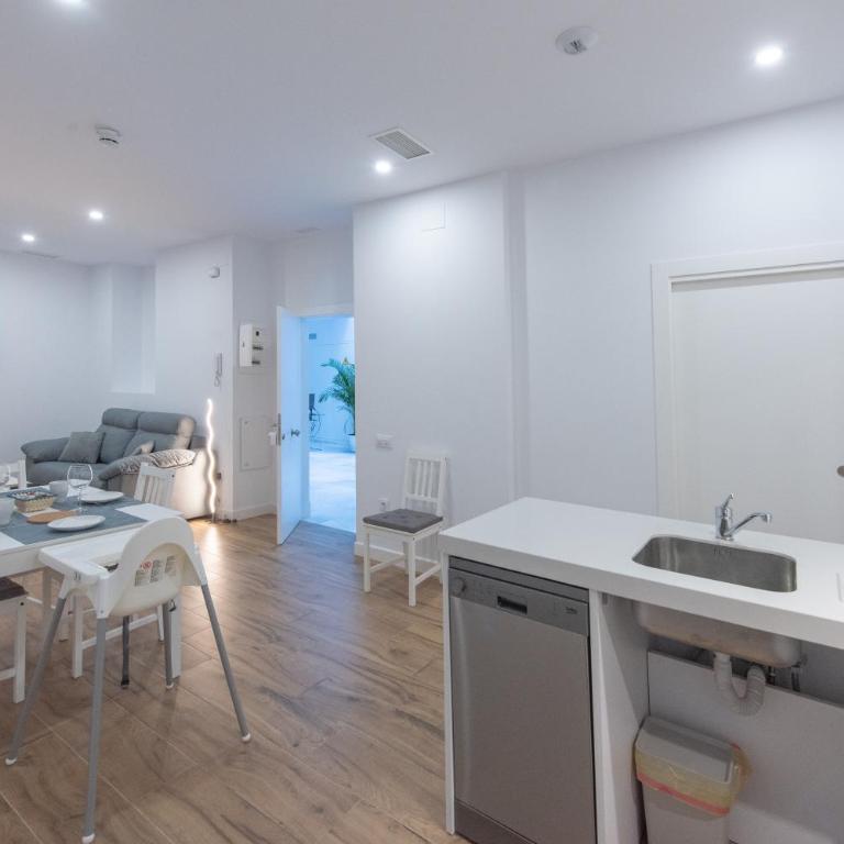 Apartamentos Santa María 15 - Apartamento de 1 dormitorio - 21