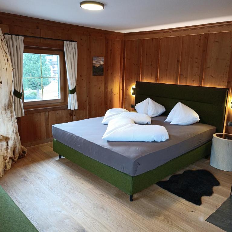 Obersanterhof - Apartment mit 1 Schlafzimmer und Balkon - 1
