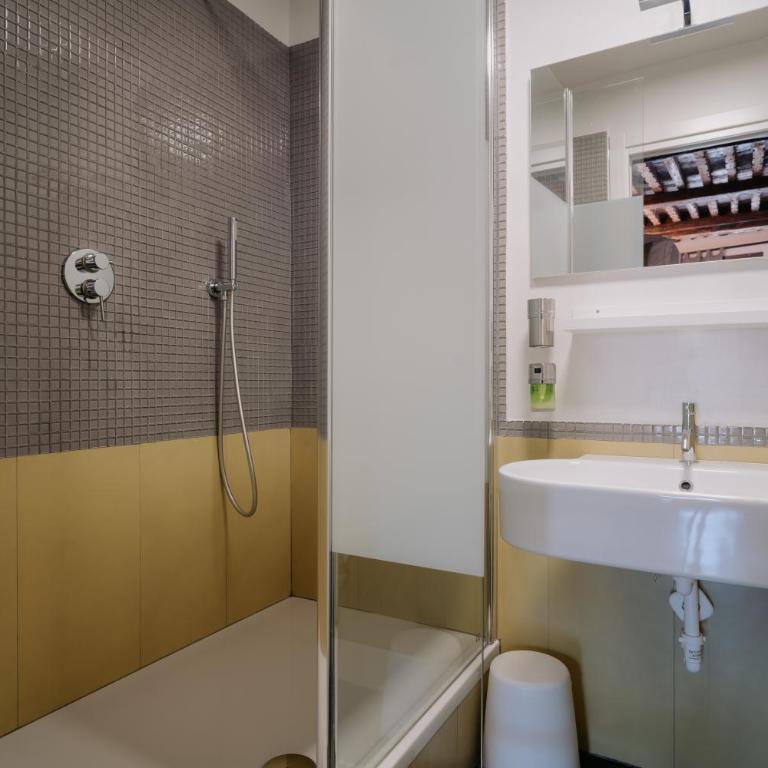 Le stanze del Piccadilly - Camera Familiare con Bagno - 8