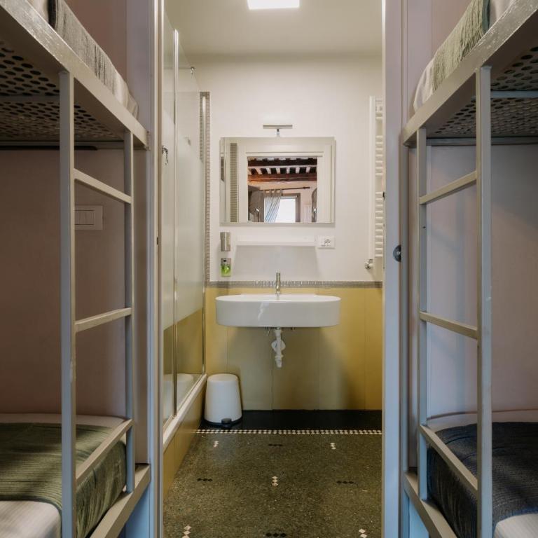 Le stanze del Piccadilly - Camera Familiare con Bagno - 5