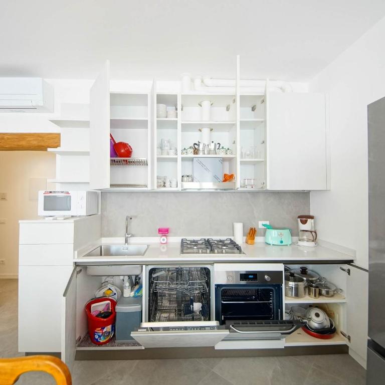 DolceVita Apartments N 515 Redentore - Three-Bedroom Apartment - 33