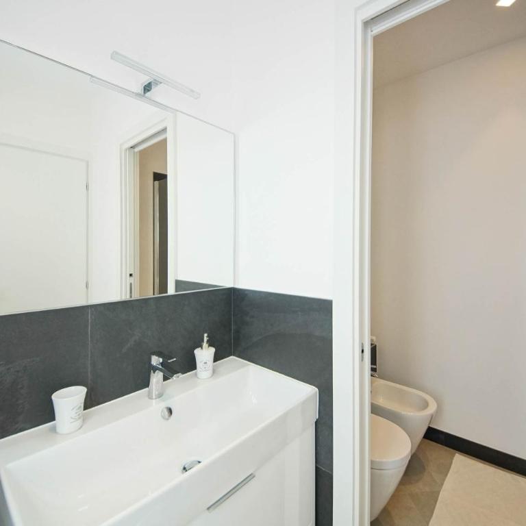 DolceVita Apartments N 515 Redentore - Three-Bedroom Apartment - 7
