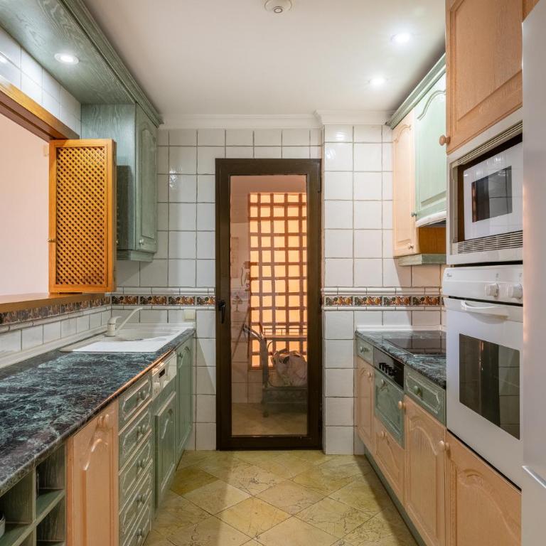 Seafront Paradise in El Paraiso - Two-Bedroom Apartment - 5
