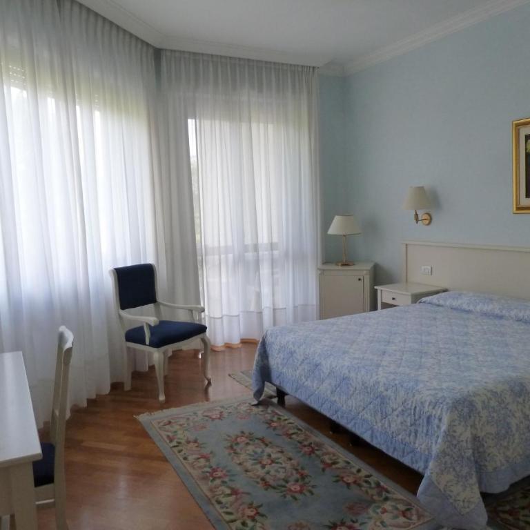 Hotel Royal - Camera Matrimoniale Comfort - 3