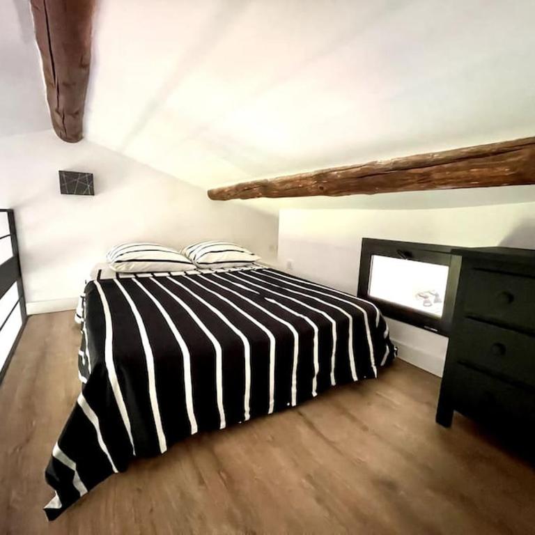 Ravissant appartement à 5min du centre ville d'Aix - Apartamento de 1 dormitorio - 7