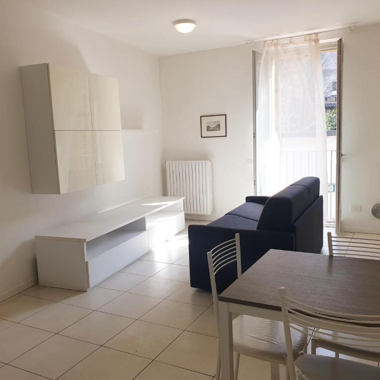 Appartamenti tra Lago e Montagna CASA IDEALE LECCO - Apartment - Erdgeschoss - 6