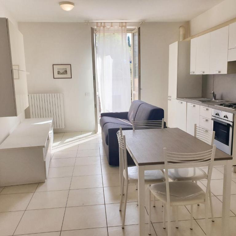 Appartamenti tra Lago e Montagna CASA IDEALE LECCO - Apartment - Erdgeschoss - 10
