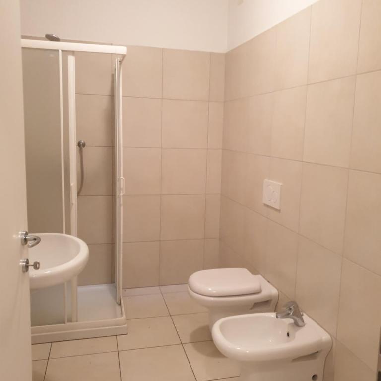 Appartamenti tra Lago e Montagna CASA IDEALE LECCO - Apartment - Erdgeschoss - 15