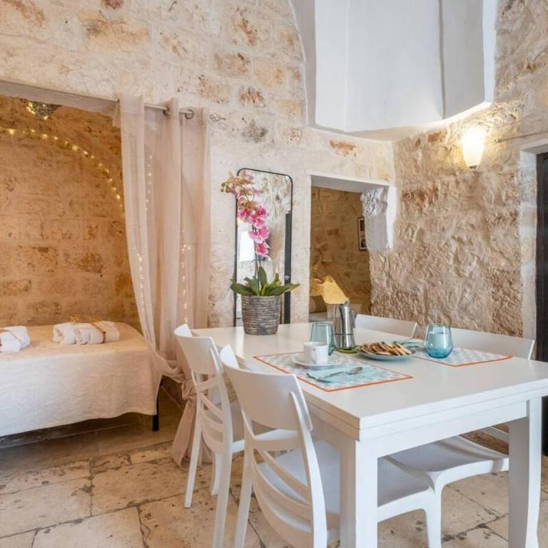 Casetta Verdementa Ostuni - 250 mt dalla piazza - Casa con 2 Camere da Letto - 8