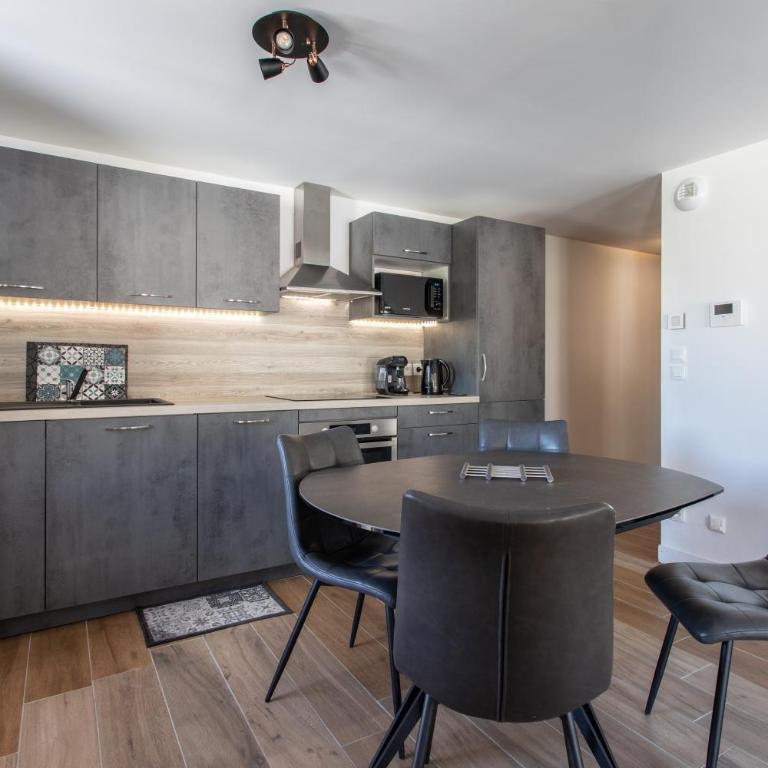 Le Bierge - Station de ski accessible à pied - Two-Bedroom Apartment - 4