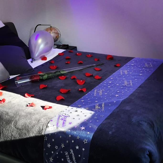 La Bonne Etoile Marseille ! Hébergement romantique ! Jacuzzi et Piscine chauffée - Maison 1 Chambre - 26