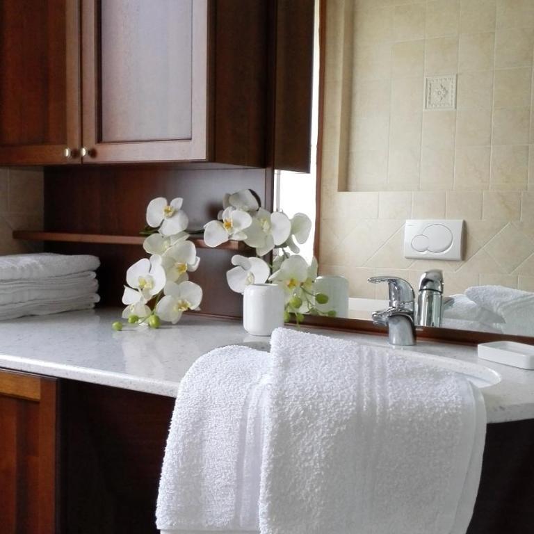 Residenza Caola Sant'Antonio Mavignola - Appartamento con 2 Camere da Letto e Vista Giardino - 7