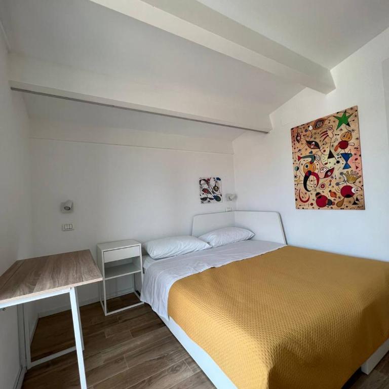 CASA MIRO' vicinissima al mare e parcheggio privato gratuito se disponibile - Two-Bedroom Apartment - 33