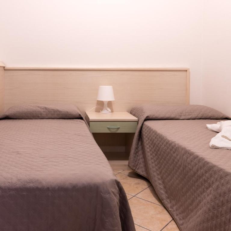 Residence Rialto - Two Bedroom Apartment - 1