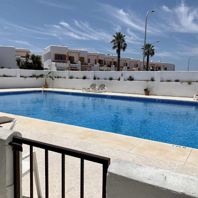 Urb. Las Cañas I. Apartamento F2 - Apartamento de 3 dormitorios - 24
