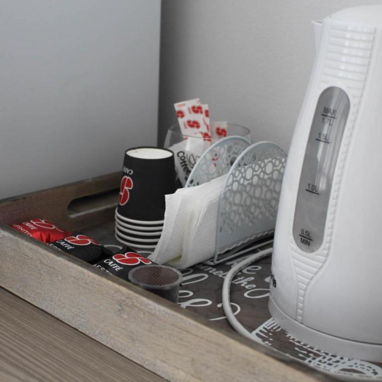 Lux Apartments - One-Bedroom Apartment - 10