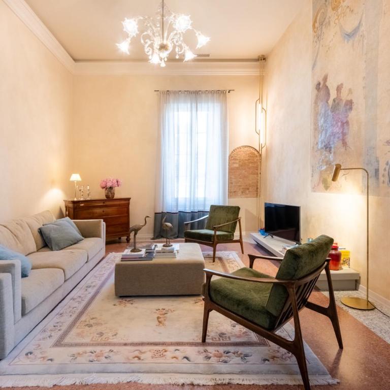 Palazzo Borgoloco - Appartamento con 3 Camere da Letto - 22