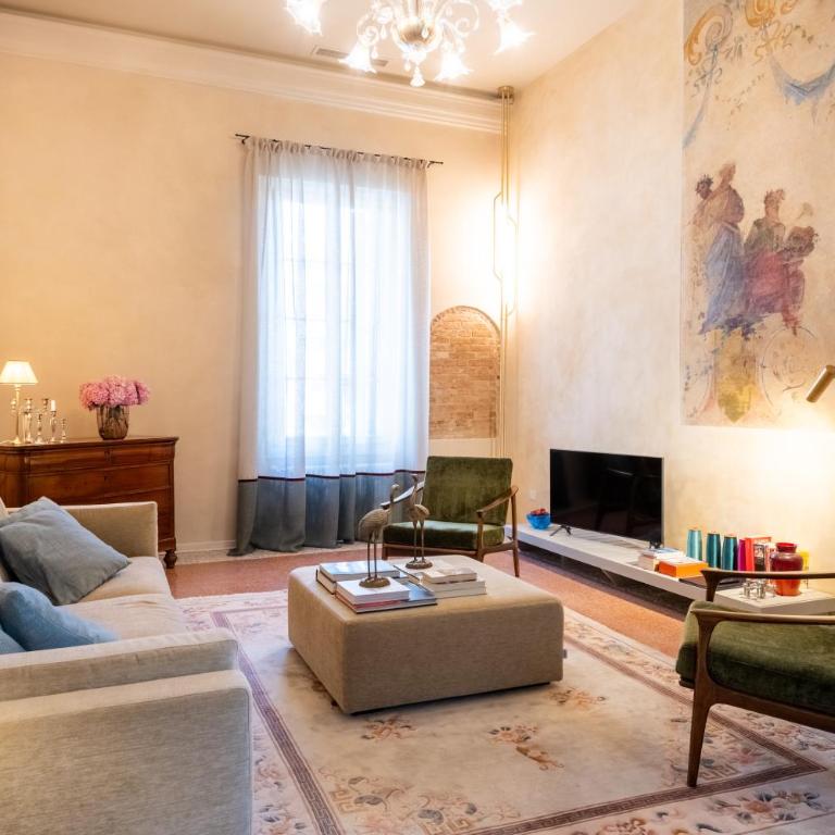 Palazzo Borgoloco - Appartamento con 3 Camere da Letto - 23