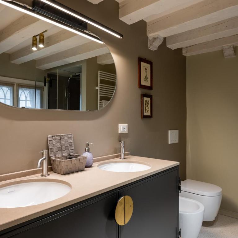 Palazzo Borgoloco - Appartamento con 3 Camere da Letto - 44