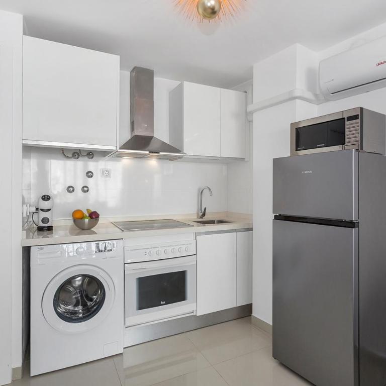 Reel Apartments- Walk to the beach and centre - Apartamento Deluxe - 13