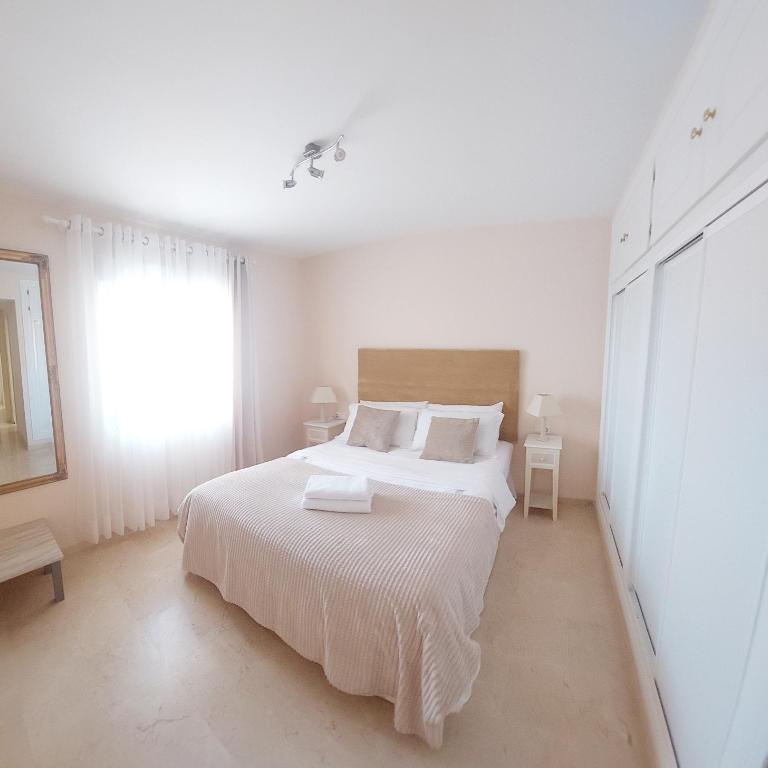 Luxurious Apartment 2 Bedroom 2 Bathroom Near Beach - Apartamento de 2 dormitorios - 11