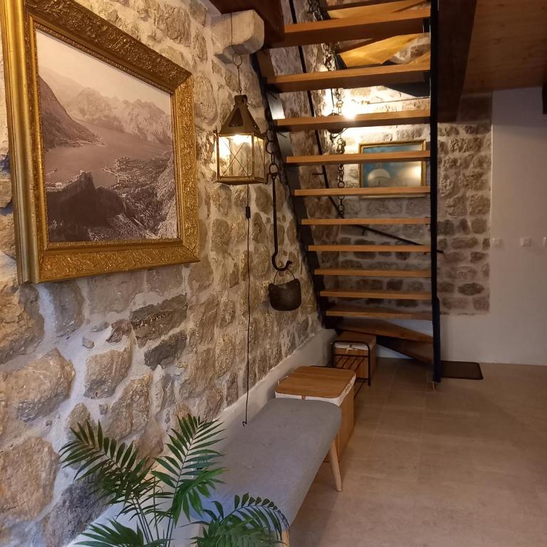 Romantic stone house by the sea **** - Villa with Sea View - 13