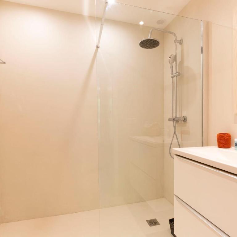 WE CANNES ! Exceptional 4 rooms apartment Cannes Center swimming pool - Appartement - 22