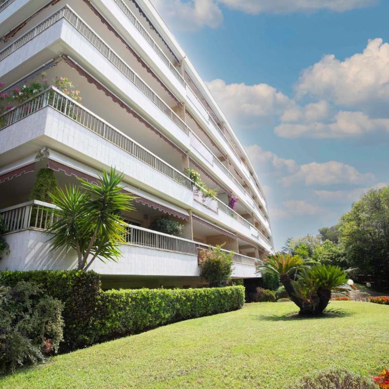 WE CANNES ! Exceptional 4 rooms apartment Cannes Center swimming pool - Appartement - 31