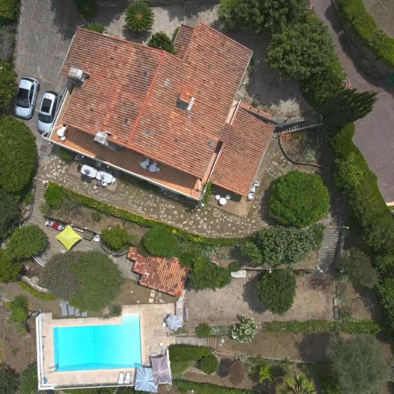 Large Panoramic Villa Retreat - Villa - 2