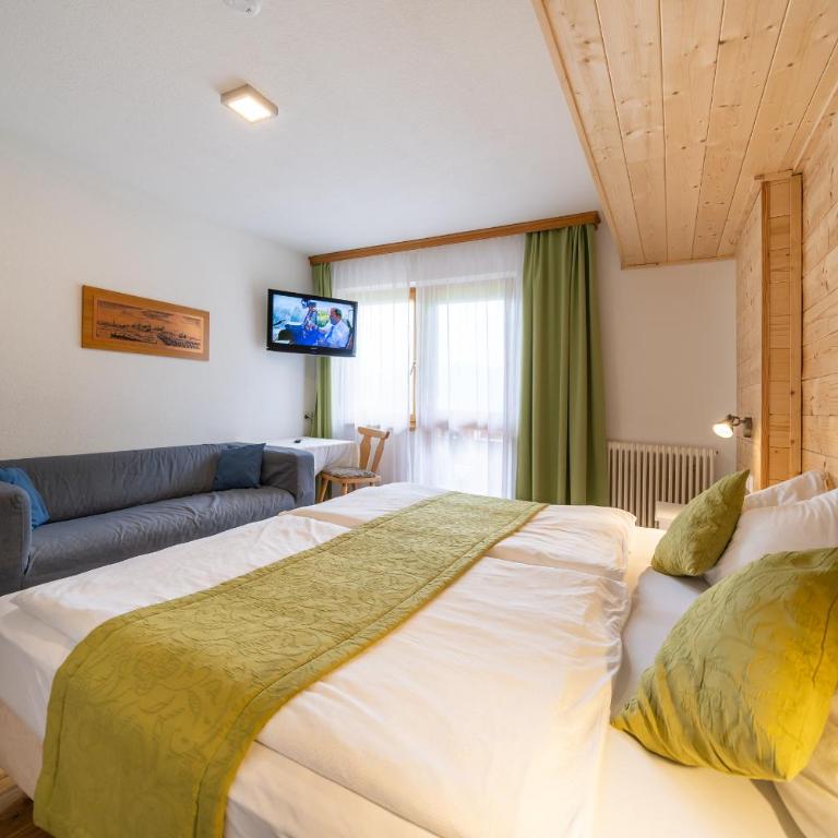 Pension Hofweyer - Deluxe Doppelzimmer mit Balkon - 12