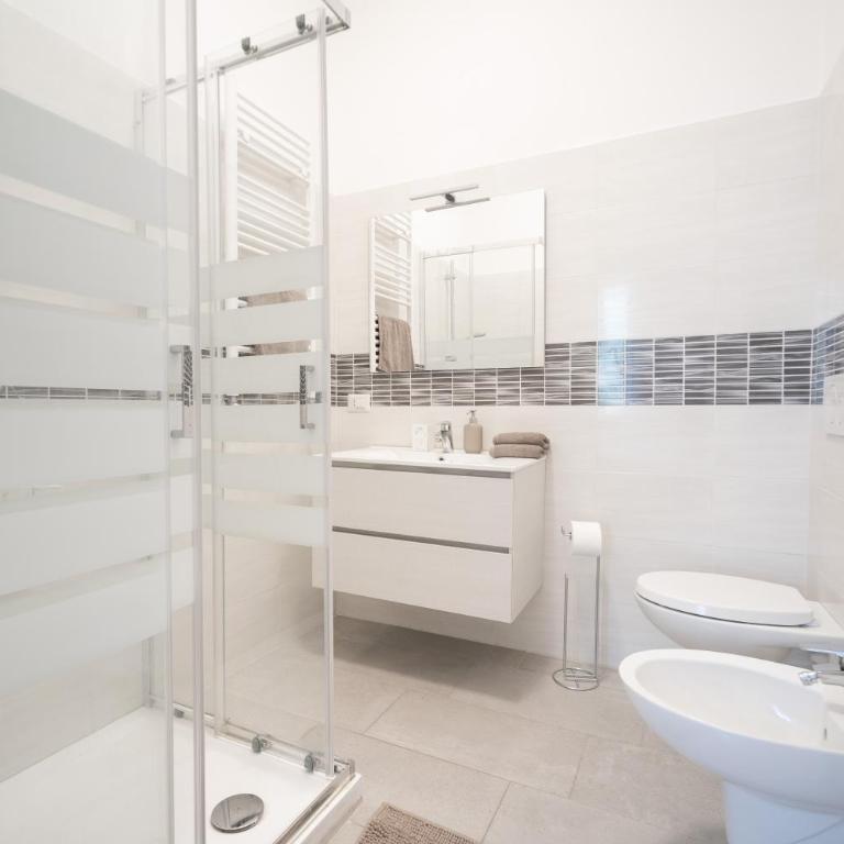 Spacious Apartment - 4 Bedrooms and 3 Bathrooms - Appartamento - 3